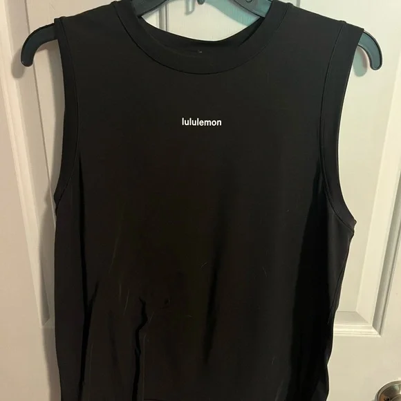 lululemon athletica Black Fitted Muscle Tee - Picture 5 of 10